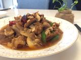口蘑炒肉