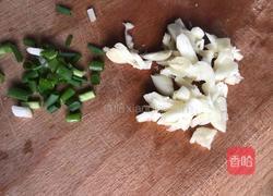 香菇酱菠菜根的做法图解4