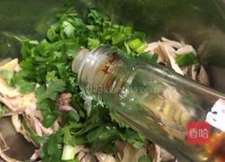 手撕鸡（香菜版）的做法图解9