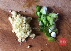 毛豆肉末蒸豆腐的做法图解1