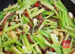 西芹炒牛肉的做法图解5