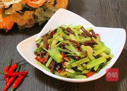 西芹炒牛肉的做法图解6