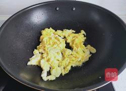 圆葱炒鸡蛋的做法图解5