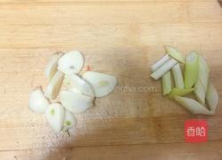 酱汁红烧茄子的做法图解3