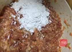 炸肉丸子的做法图解4