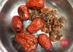 红枣桂圆银耳羹（养颜汤）的做法图解3