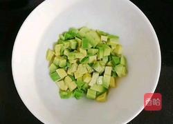 牛油果小米糕 (宝宝辅食）的做法图解5