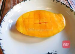 芒果牛奶小方的做法图解3