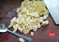 金牌蒜香骨的做法图解2