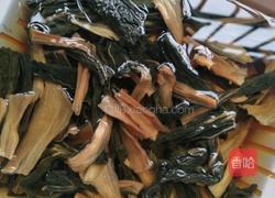 黄豆菜干猪骨汤的做法图解2