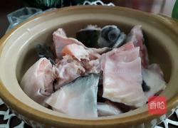 无水葱姜焗鱼头的做法图解4