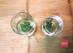 薄荷水果饮的做法图解2
