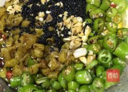 秘制辣鸡爪的做法图解10