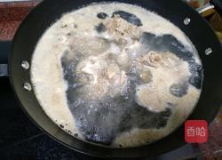 大骨玉米汤的做法图解3