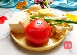 夏日轻食茄汁菌菇豆腐汤的做法图解2