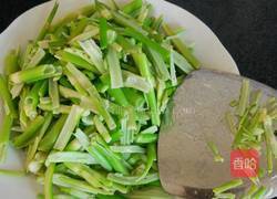 野竹笋炒肉的做法图解3