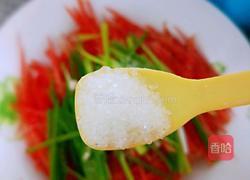 炝拌红萝卜的做法图解11