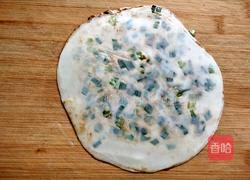 饺子皮葱油饼的做法图解11