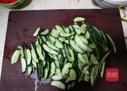 黄瓜肉片汤的做法图解4