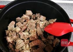 土豆烧牛腩的做法图解10
