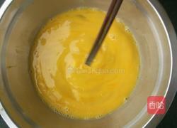 零失误鸡蛋饼的做法图解3
