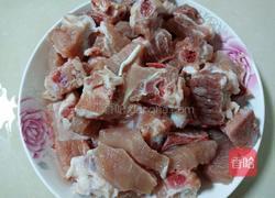 蒜蓉蒸排骨的做法图解1