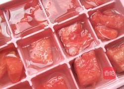 西瓜冰泡锡兰茶的做法图解3