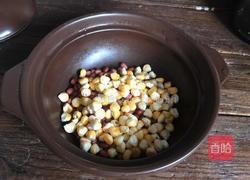 玉米红豆汤的做法图解4