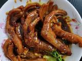 十三香卤鸭脚