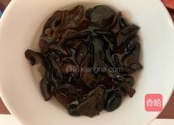 家常玉米排骨汤的做法图解3