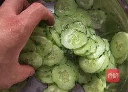 爽脆原味拌黄瓜的做法图解4