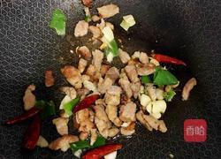 干煸四季豆的做法图解6