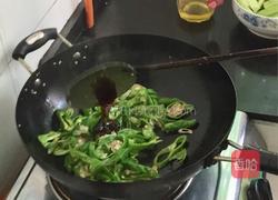 爆炒尖椒的做法图解8