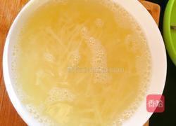 鹌鹑蛋土豆饼的做法图解3