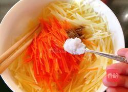 鹌鹑蛋土豆饼的做法图解7