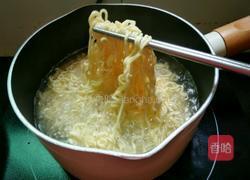 辣椒酱豆芽拌面的做法图解6