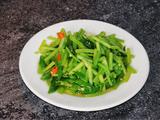 青椒炒地瓜梗