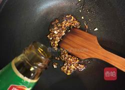 蒜蒸金针菇龙利鱼的做法图解3
