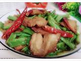 五花肉炒四季豆