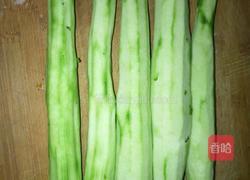 丝瓜蛋花汤的做法图解2