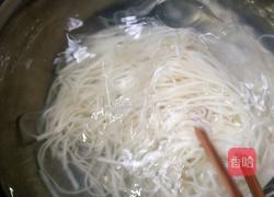 有点咸的葱油面的做法图解17