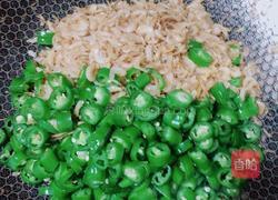 青椒炒虾皮的做法图解6