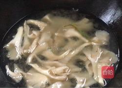 平菇鸡蛋汤的做法图解9