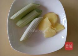 枸杞莲藕排骨汤的做法图解5