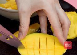 减肥餐～芒果虾仁的做法图解3