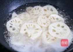 凉拌香辣藕片的做法图解2