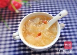 冰糖雪梨银耳汤的做法图解1