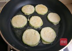 香煎椒盐角瓜饼的做法图解7