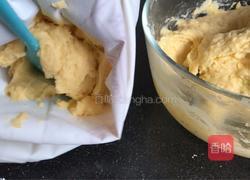 咸蛋黄土豆曲奇的做法图解9