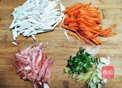 杏鲍菇炒肉丝的做法图解1
